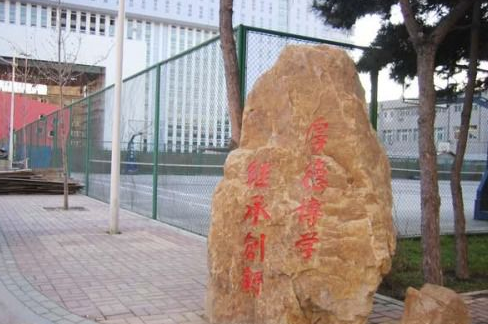 （辽宁医药职业学院）校园环境