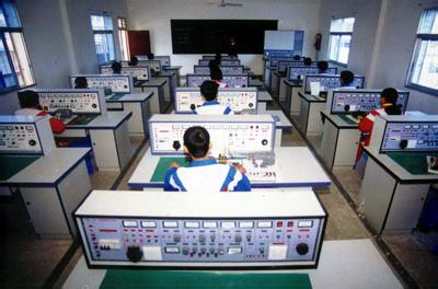电子应用技术