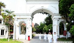 乐山市医药科技学校2019年四川卫校排名解读