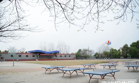 成都华西卫校青羊校区